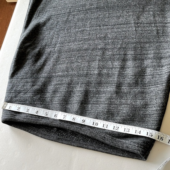 Aritzia Wilfred Free Oversized Cowl Neck Sweatshirt with Pockets Grey Heather - Picture 12 of 16